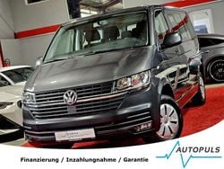 Grau Gebraucht 2020 VW Caravelle Trendline Van / Kleinbus | 33.980 € (Guter Preis)