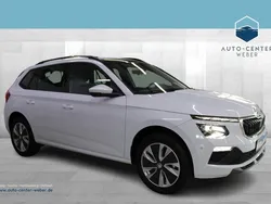Weiß Gebraucht 2022 Skoda Kamiq Selection SUV | 27.840 € (Guter Preis)
