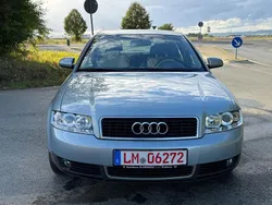 Blau Gebraucht 2002 Audi A4 Limousine | 1.999 € (Guter Preis)