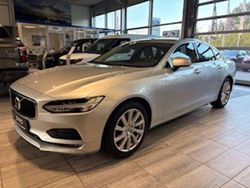 Bright silbermetallic (metallic) Gebraucht 2018 Volvo S90 Momentum Limousine | 25.890 € (Fairer Preis)