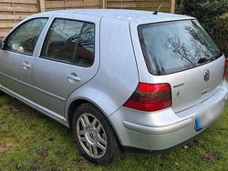 Silber Gebraucht 2002 VW Golf Limousine | 700 € (Superpreis)