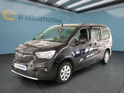 Schwarz Gebraucht 2023 Opel Combo-e Life | 24.949 € (Etwas zu teuer)