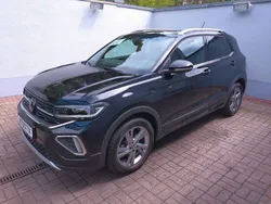 Schwarz Gebraucht 2024 VW T-Cross R-line SUV | 27.990 € (Etwas zu teuer)