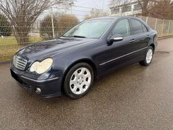 Blau Gebraucht 2005 Mercedes C200 Limousine | 2.350 € (Superpreis)