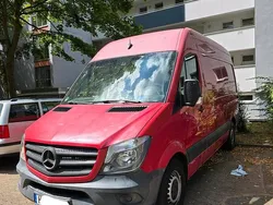 Rot Gebraucht 2016 Mercedes Sprinter Van | 16.300 €