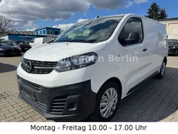 Weiß Gebraucht 2020 Opel Vivaro Edition Van | 9.998 €