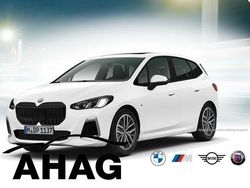Weiß Gebraucht 2025 BMW 220 Active Tourer M Sport Van / Kleinbus | 37.940 €