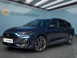 Blau Gebraucht 2021 Ford Focus Kombi | 26.599 €