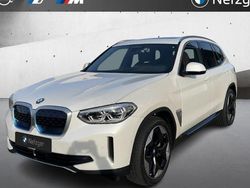 Mineralweiss metallic (metallic) Gebraucht 2021 BMW iX3 Impressive SUV | 35.900 € (Fairer Preis)