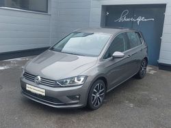 Grau Gebraucht 2015 VW Golf Sportsvan Highline Van / Kleinbus | 14.990 € (Guter Preis)