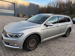 Silber Gebraucht 2016 VW Passat Comfortline Limousine | 6.800 € (Guter Preis)