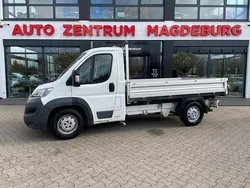 Weiss Gebraucht 2015 Citroën Jumper Van / Kleinbus | 11.950 €