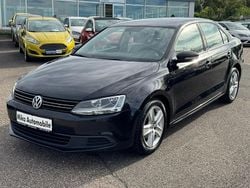 Schwarz Gebraucht 2011 VW Jetta Comfortline Limousine | 6.999 € (Teuer)