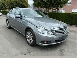 Silber Gebraucht 2012 Mercedes 200 Limousine | 5.200 €