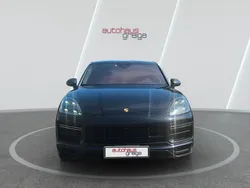 Schwarz Gebraucht 2022 Porsche Cayenne Turbo GT SUV | 139.400 €