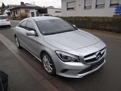 Silber Gebraucht 2015 Mercedes CLA180 Limousine | 15.700 € (Fairer Preis)