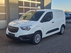 Jade weiss/arktis weiss Gebraucht 2022 Opel Combo Edition Van / Kleinbus | 17.499 € (Fairer Preis)