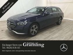 Nautikblau (metallic) Gebraucht 2022 Mercedes E220 Avantgarde Kombi | 38.954 € (Etwas zu teuer)