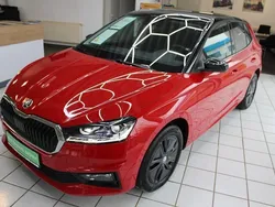 Rot Gebraucht 2023 Skoda Fabia Style Limousine | 27.750 €