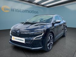 Schwarz Gebraucht 2022 Renault Mégane Limousine | 30.949 € (Teuer)