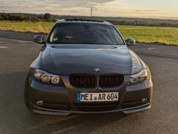 Grau Gebraucht 2005 BMW 325 Limousine | 3.800 € (Guter Preis)