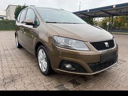 Braun Gebraucht 2012 Seat Alhambra Van / Kleinbus | 9.900 € (Etwas zu teuer)