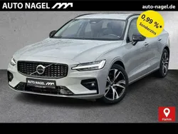 Vapour grey / metallic Gebraucht 2024 Volvo V60 Plus Kombi | 39.800 € (Fairer Preis)
