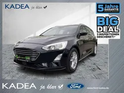 Iridiumschwarz metallic Gebraucht 2019 Ford Focus Cool & Connect Kombi | 13.980 € (Fairer Preis)