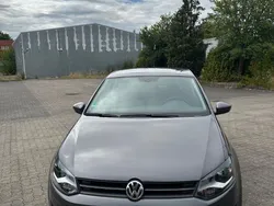 Grau Gebraucht 2010 VW Polo Style Limousine | 8.800 € (Fairer Preis)