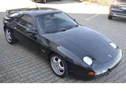 Porsche 928
