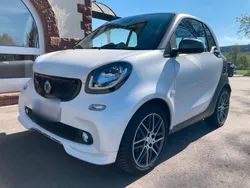 Weiß Gebraucht 2017 Smart ForTwo Coupé Brabus Xclusive Coupé | 20.700 € (Etwas zu teuer)