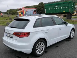 Weiß Gebraucht 2014 Audi A3 Attraction Limousine | 7.200 € (Fairer Preis)