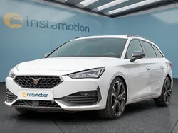 Weiß Gebraucht 2024 Cupra Leon Kombi | 30.499 € (Superpreis)