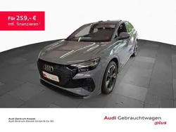 Grau Gebraucht 2022 Audi Q4 e-tron Sport SUV | 32.990 € (Fairer Preis)