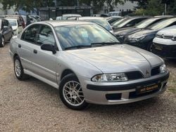 Grau Gebraucht 2001 Mitsubishi Carisma Limousine | 1.990 € (Etwas zu teuer)