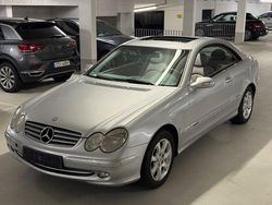 Grau Gebraucht 2002 Mercedes CLK200 Coupé | 3.499 € (Fairer Preis)