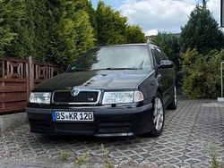 Schwarz Gebraucht 2003 Skoda Octavia RS Kombi | 3.000 € (Superpreis)