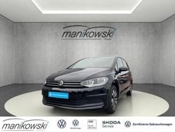 Schwarz Gebraucht 2024 VW Touran Move Van / Kleinbus | 31.910 € (Guter Preis)