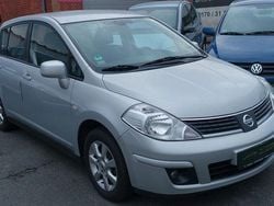 Silber Gebraucht 2008 Nissan Tiida Acenta Limousine | 5.990 € (Fairer Preis)