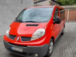 Rot Gebraucht 2012 Renault Trafic Van | 7.900 € (Fairer Preis)