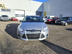 Silber Gebraucht 2012 Ford Focus Trend Kombi | 2.300 € (Superpreis)