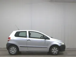 Reflexsilber metallic Gebraucht 2010 VW Fox Kleinwagen | 890 € (Superpreis)