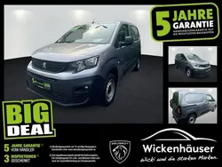 Lack grau artense/typ aussenverklei Gebraucht 2021 Peugeot Partner Premium Van / Kleinbus | 15.490 € (Fairer Preis)