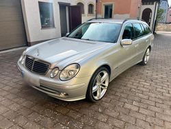 Silber Gebraucht 2003 Mercedes E500 Kombi | 7.800 € (Etwas zu teuer)