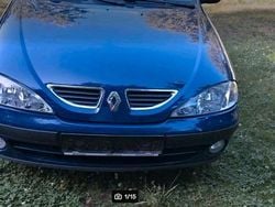 Blau Gebraucht 2001 Renault Mégane Limousine | 2.750 €