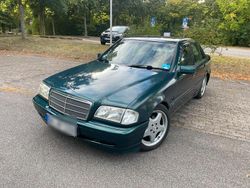Grün Gebraucht 1997 Mercedes C230 Limousine | 3.500 € (Superpreis)