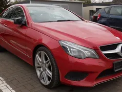 Mercedes E200