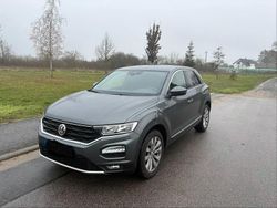 Grau Gebraucht 2020 VW T-Roc Sport SUV | 23.500 € (Etwas zu teuer)