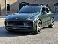 Grün Gebraucht 2023 Porsche Macan SUV | 82.790 €
