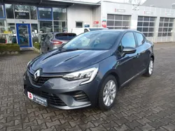 Grau Gebraucht 2020 Renault Clio V Experience Kleinwagen | 13.991 € (Fairer Preis)
